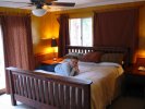 The room was very nice. Decorated with wood furnishings and antiques, the room was very warm and cozy.